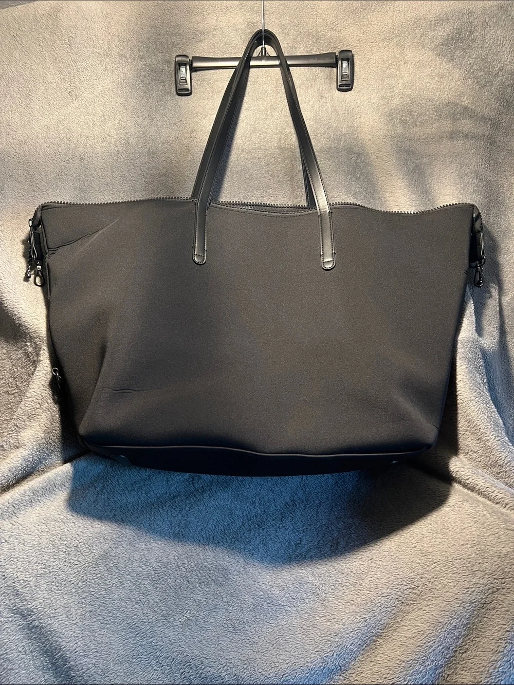 STYLUS Black Neoprene Laptop Tote Bag